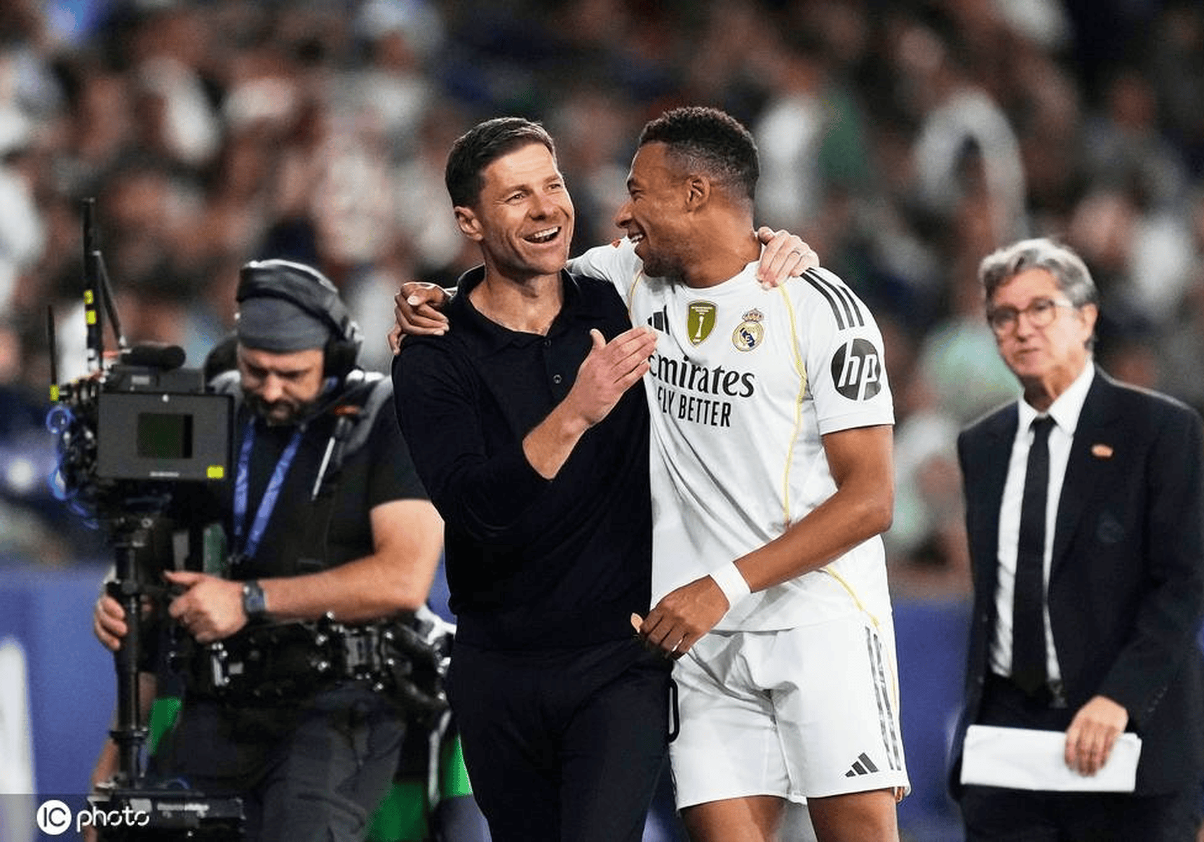 开云体育APP下载关于穆雷巅峰对决，姆巴佩与50激战G2分钟，回归赛场胜负难料！的信息