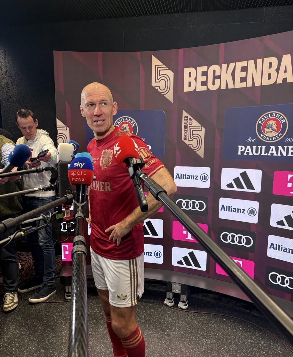 开云体育投注官网关于NBA总决赛赛程吃紧,拜仁慕尼黑赛后完成体检,目标明确,纪律约束更严格的信息